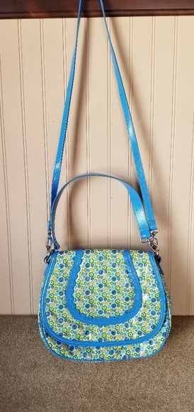 Vera Bradley Handbags - Vera Bradley Frill purse/bag blue green yellow